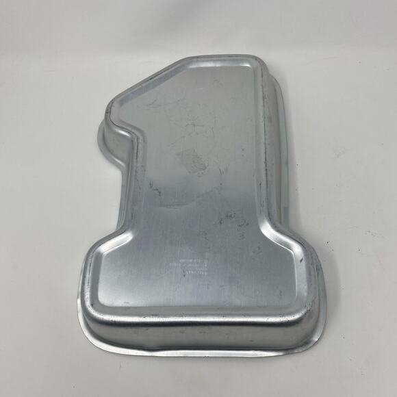 3D One cake pan vintage Wilton 1979 1st Birthday - Picture 1 of 4